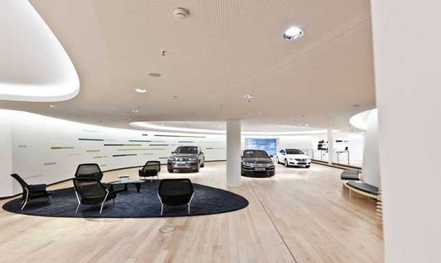 img_Autoservice_Dealership01