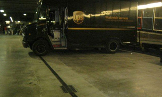 img_Commercial_Distribution03